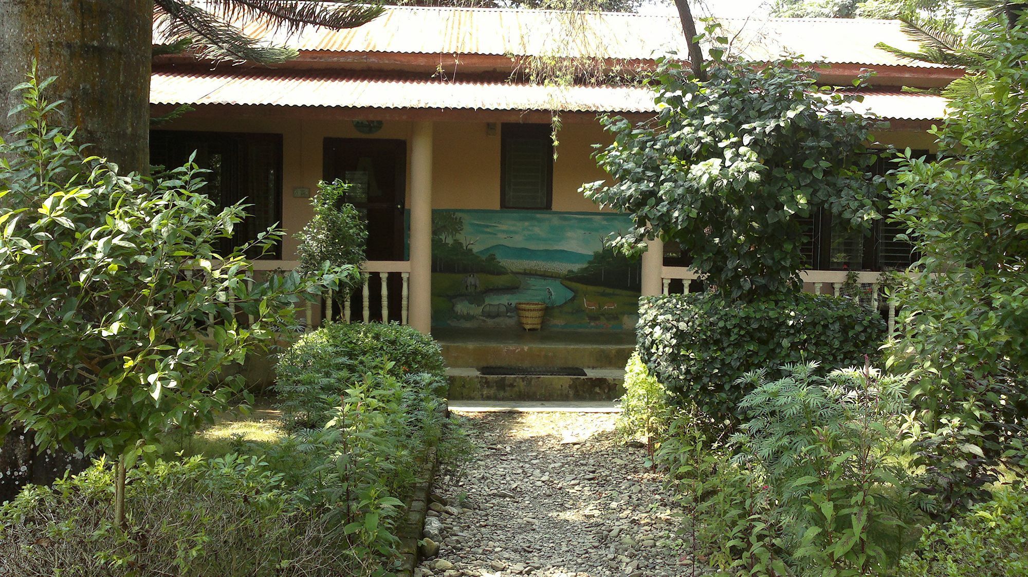 Ama Garden Sauraha Hotel Bagian luar foto