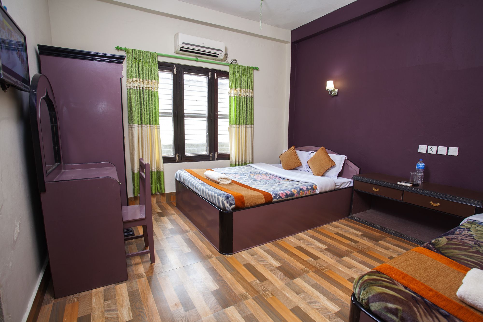 Ama Garden Sauraha Hotel Bagian luar foto