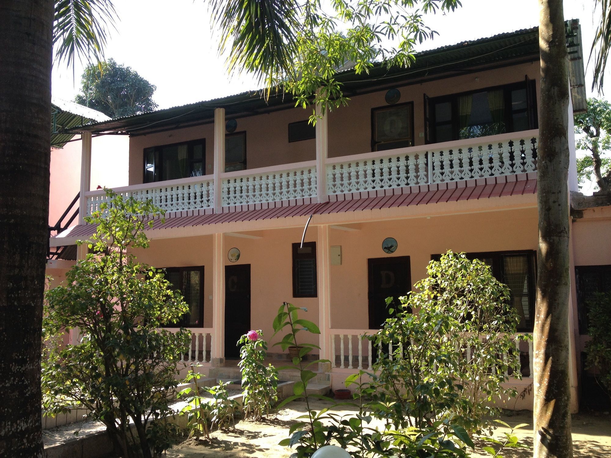 Ama Garden Sauraha Hotel Bagian luar foto